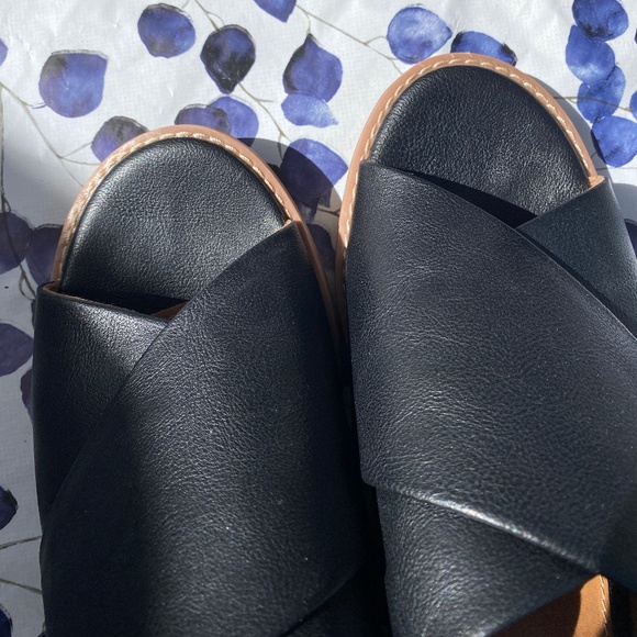 Eurosoft Faux Leather Mules - Picture 6 of 10